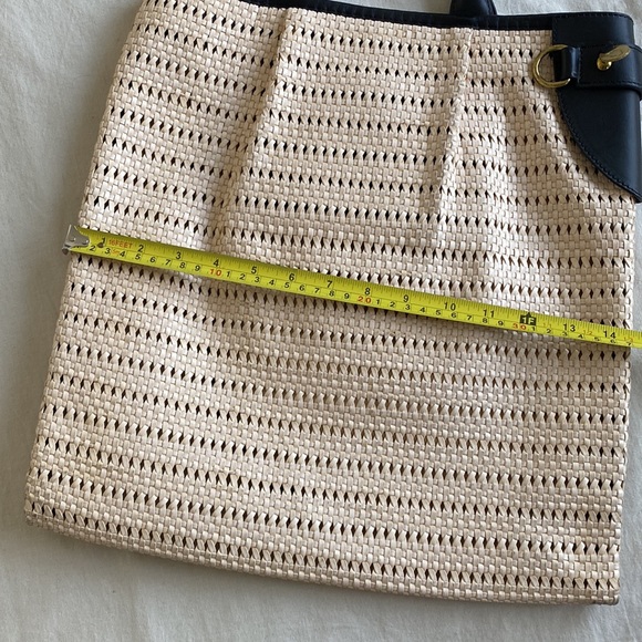 La Mayle summer shopper.  The chicest bag! - Picture 5 of 5